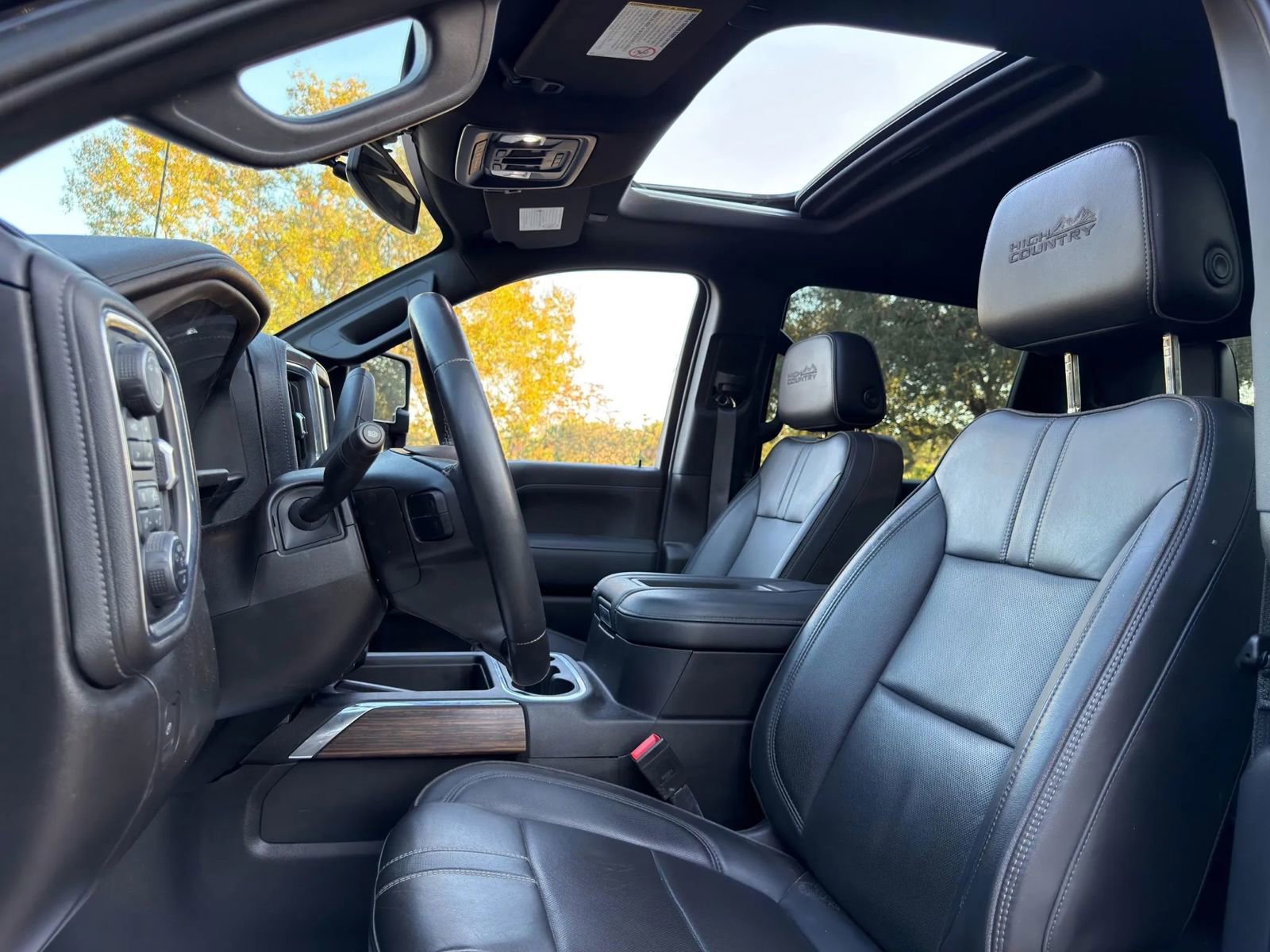 Used 2023 Chevrolet Silverado 2500 High Country w/ Safety Package II image 88