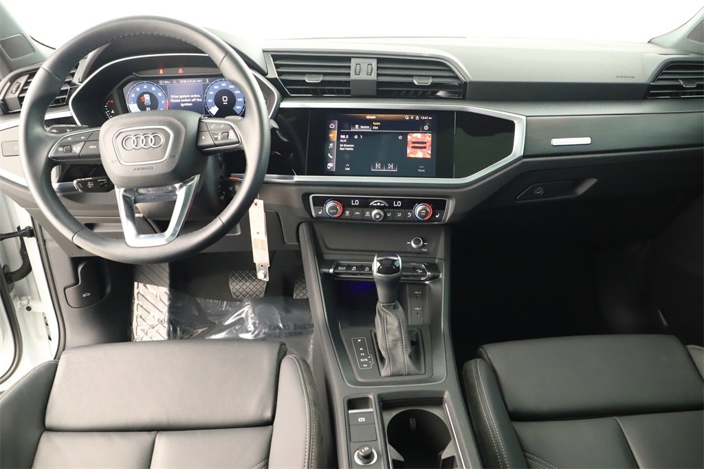 Certified 2022 Audi Q3 2.0T Premium Plus image 18