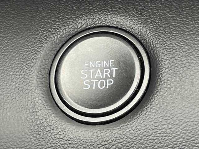 Used 2025 Hyundai Elantra Sport FWD image 21