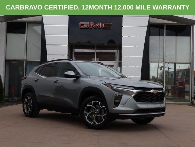 Used 2025 Chevrolet Trax LT