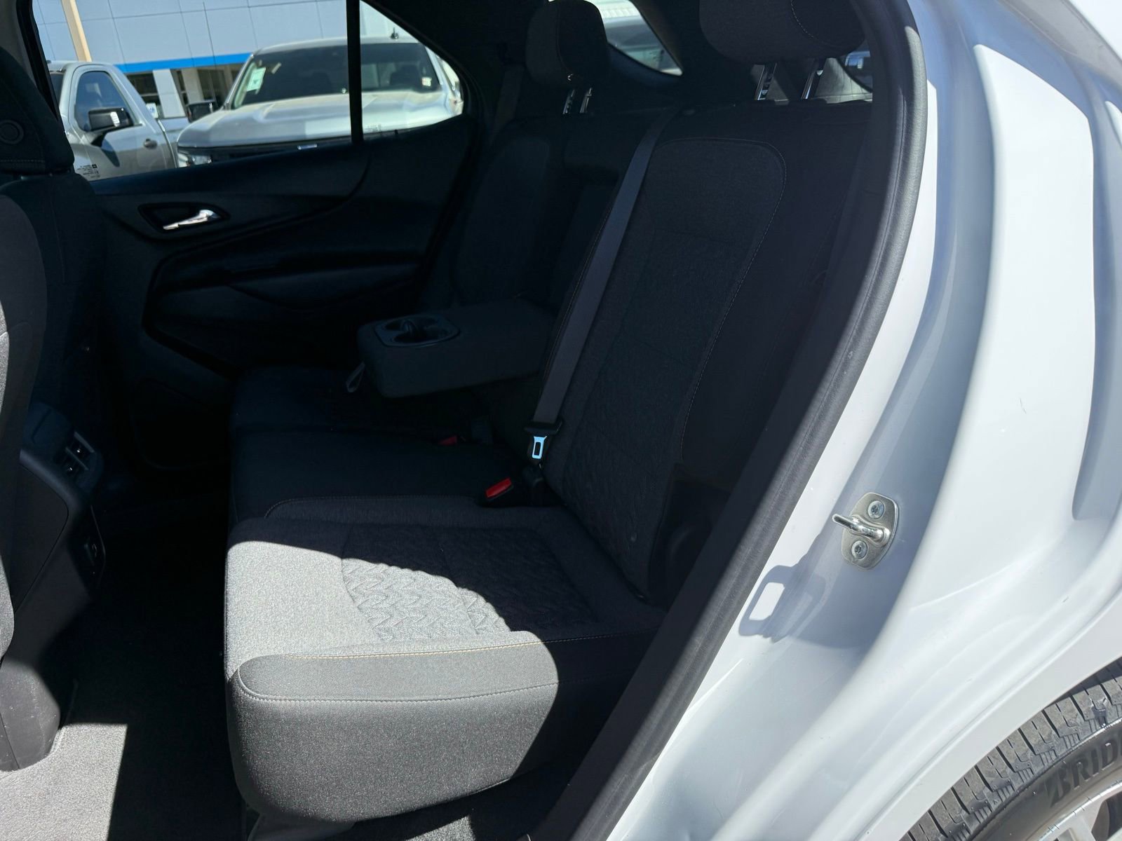 Used 2024 Chevrolet Equinox LT image 34