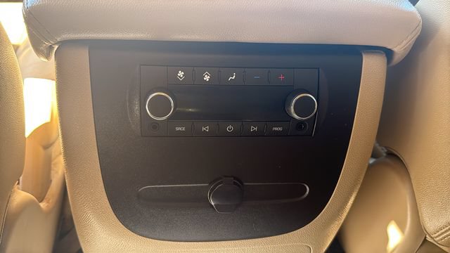 Used 2012 GMC Yukon XL SLT RWD image 27