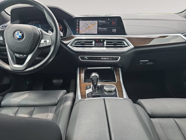 Used 2021 BMW X5 xDrive40i w/ Premium Package 3 AWD/4WD image 10