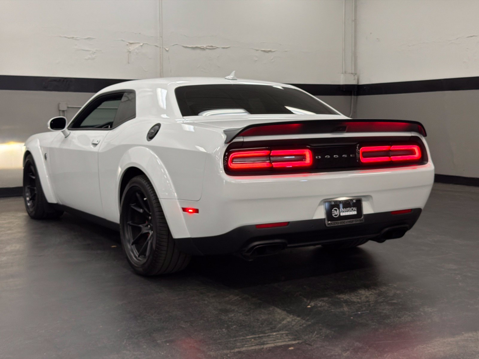 Used 2023 Dodge Challenger SRT Hellcat RWD image 8