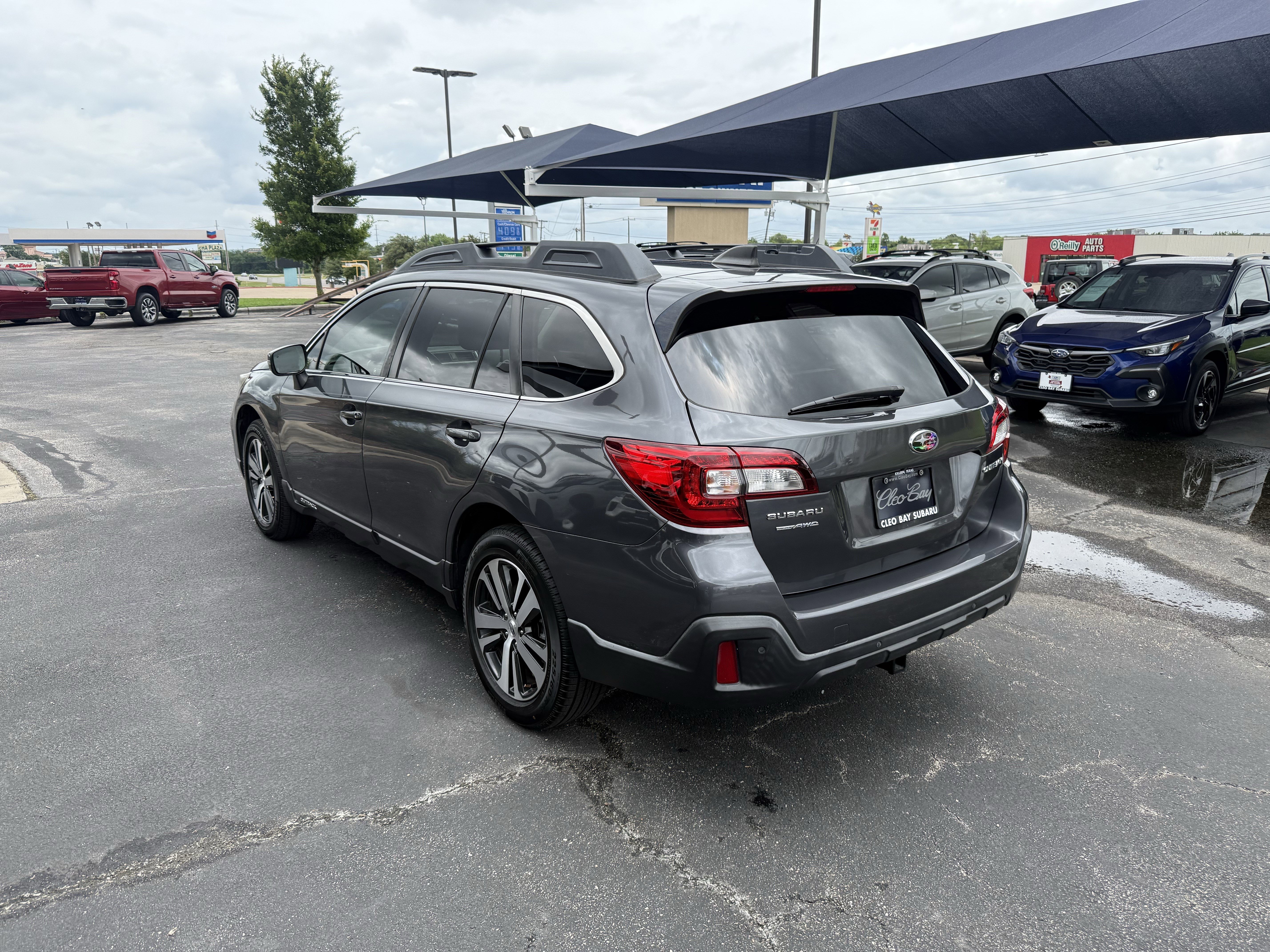 Used 2021 Subaru Outback Limited AWD/4WD image 5