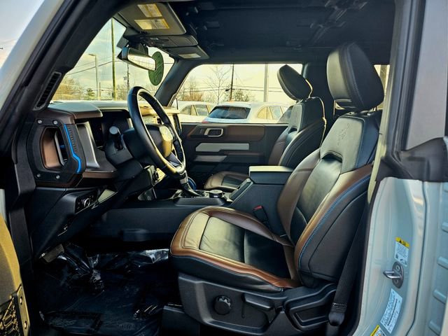 Used 2023 Ford Bronco Outer Banks w/ Sasquatch Package image 18