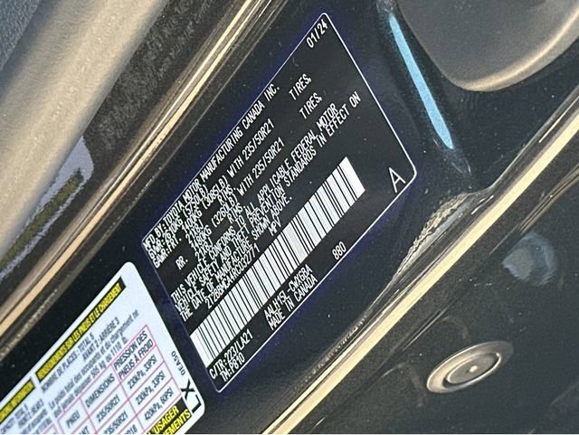 Used 2024 Lexus RX 350 w/ Convenience Package image 40