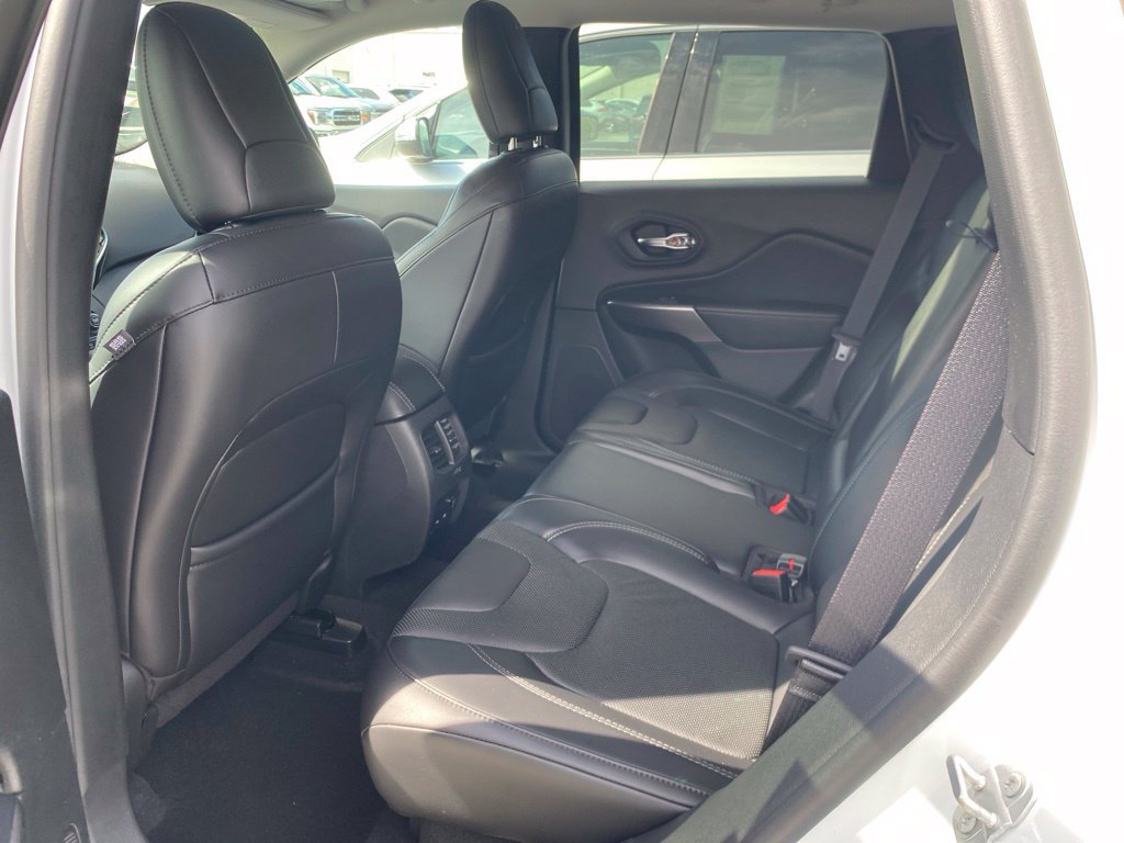 Used 2020 Jeep Cherokee Limited AWD/4WD image 9