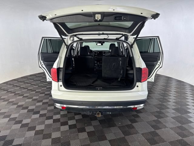 Used 2017 Honda Pilot Elite image 20