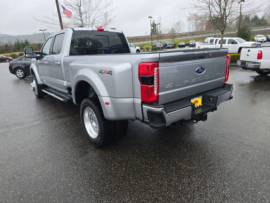 Used 2024 Ford F450 Lariat image 4