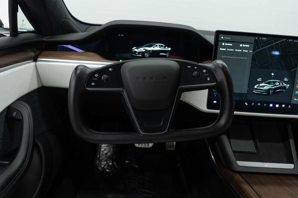 Used 2022 Tesla Model S Standard Range image 19