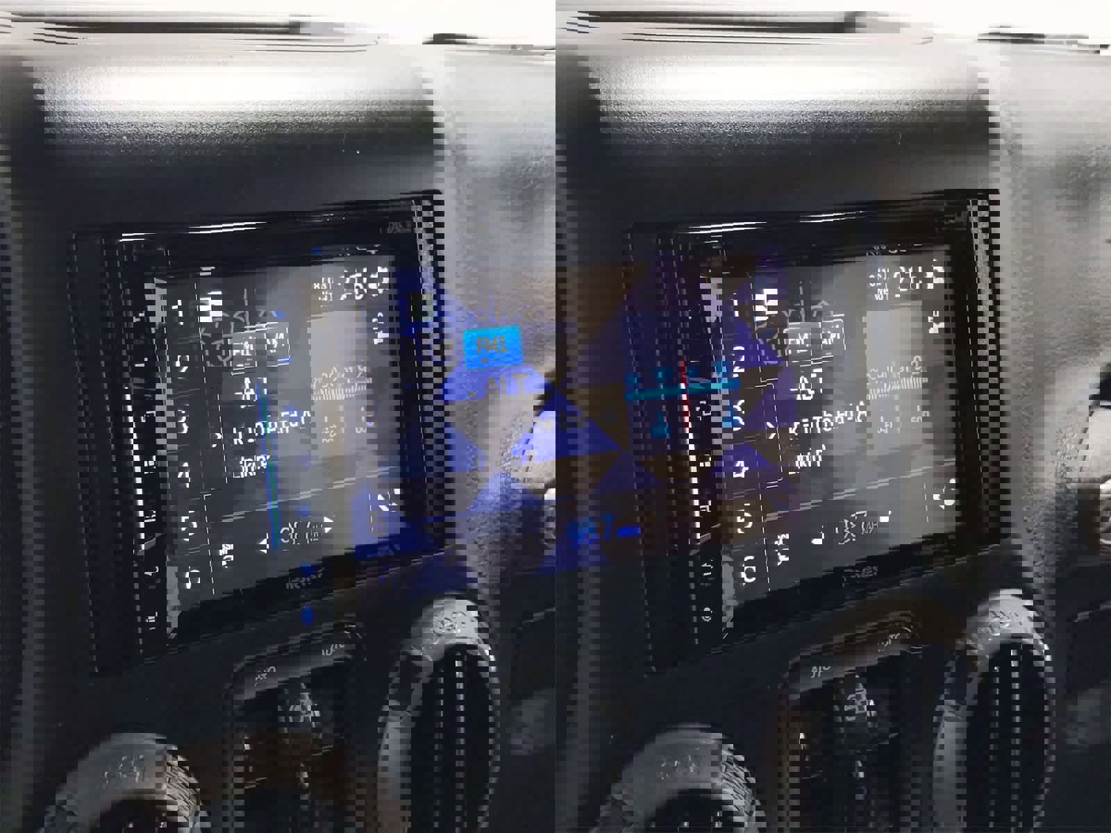 Certified 2018 Jeep Wrangler Unlimited Sport S image 35