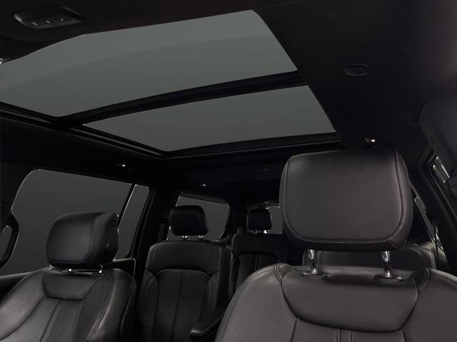 Used 2023 Jeep Wagoneer Series II w/ Premium Group I image 7