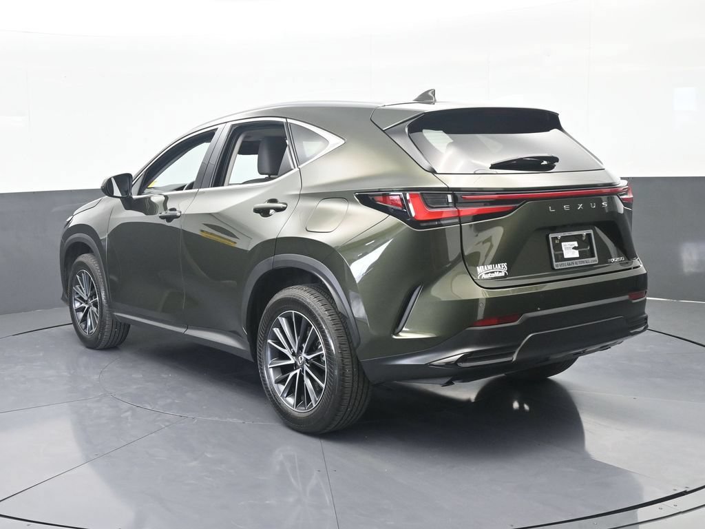 Used 2025 Lexus NX 250 FWD w/ Cold Area Package image 4