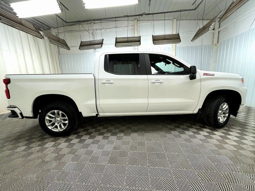 Used 2025 Chevrolet Silverado 1500 RST w/ Convenience Package II image 22