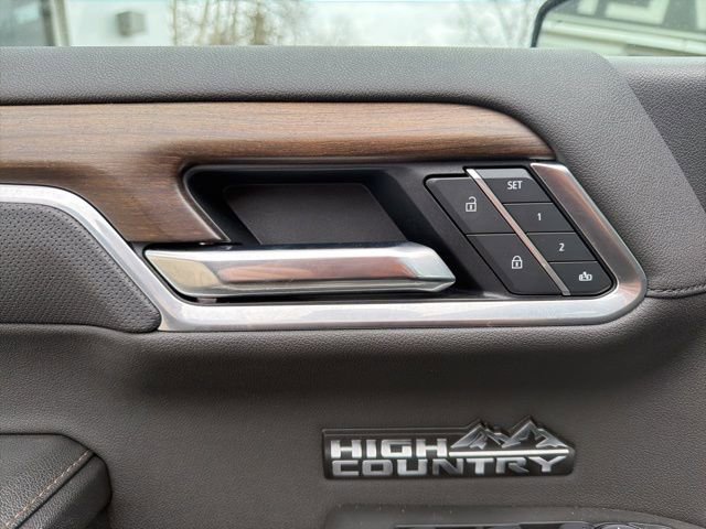 Used 2025 Chevrolet Silverado 1500 High Country w/ High Country Premium Package image 22