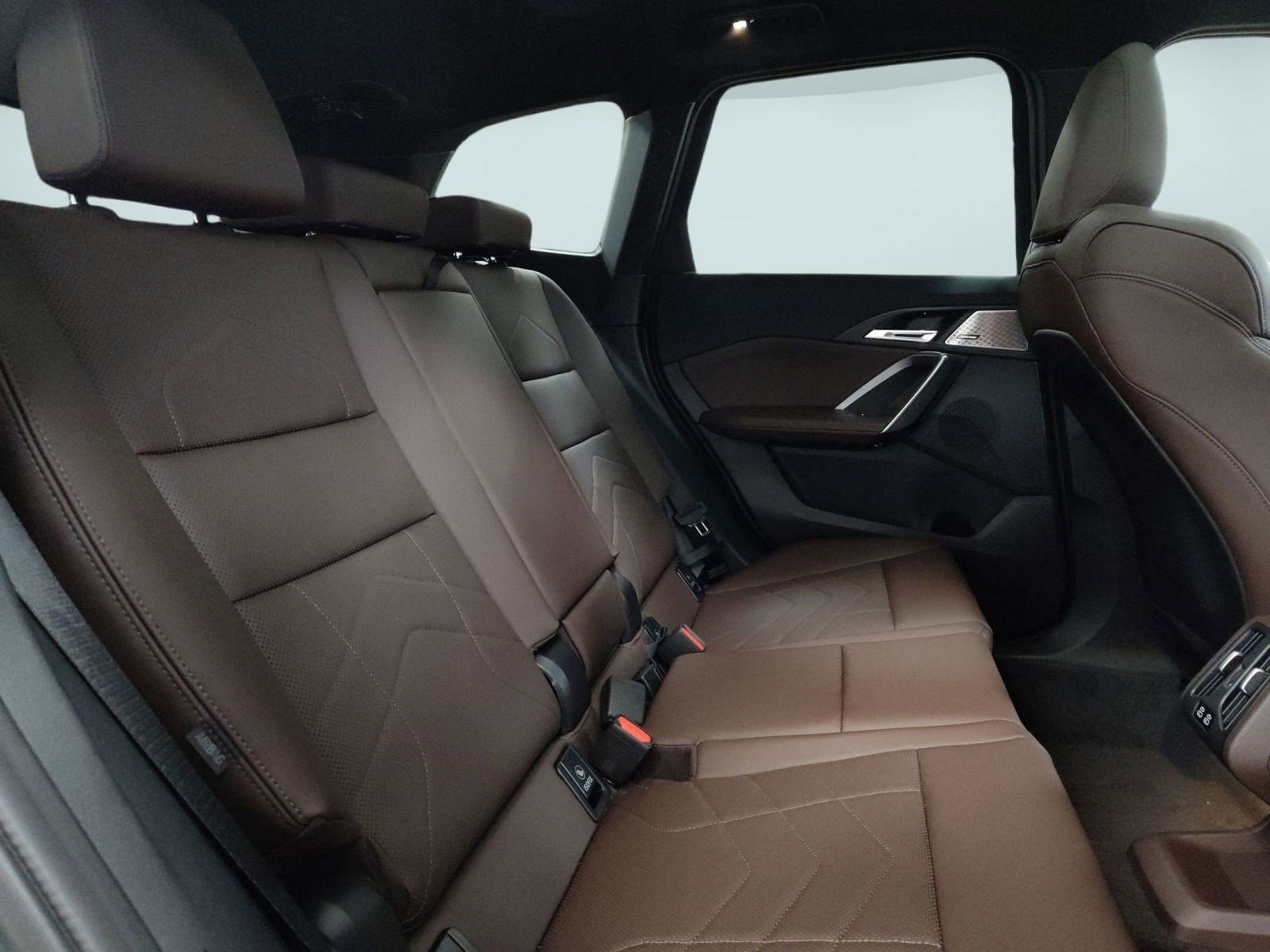 Used 2025 BMW X1 xDrive28i w/ Convenience Package image 26