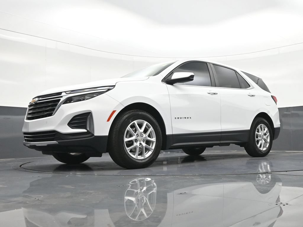 Used 2024 Chevrolet Equinox LT FWD image 23