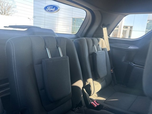 Used 2017 Ford Explorer XLT image 14
