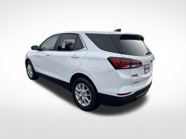 Used 2024 Chevrolet Equinox LT w/ LPO, Floor Liner Package image 3