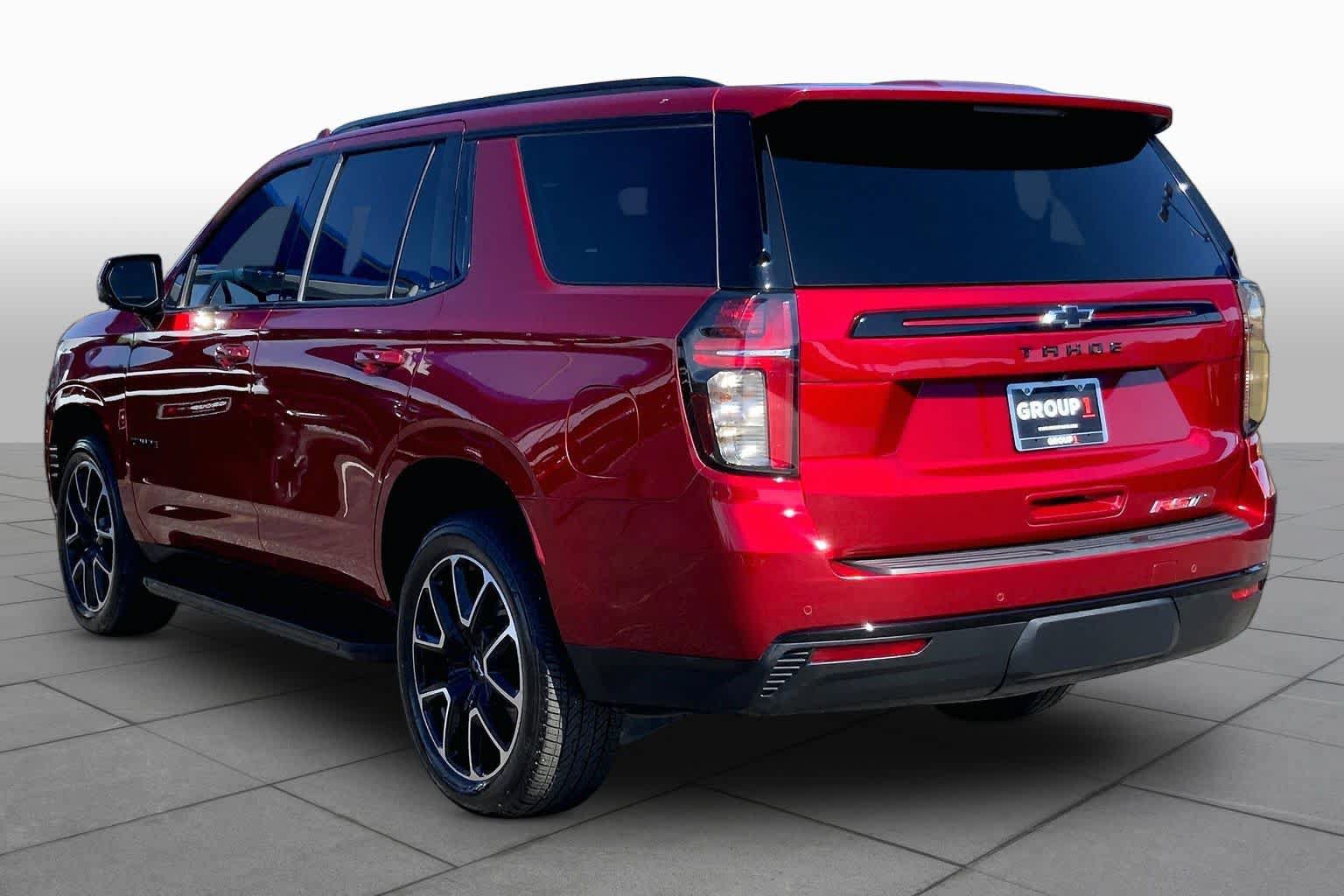Used 2024 Chevrolet Tahoe RST w/ Luxury Package AWD/4WD image 12