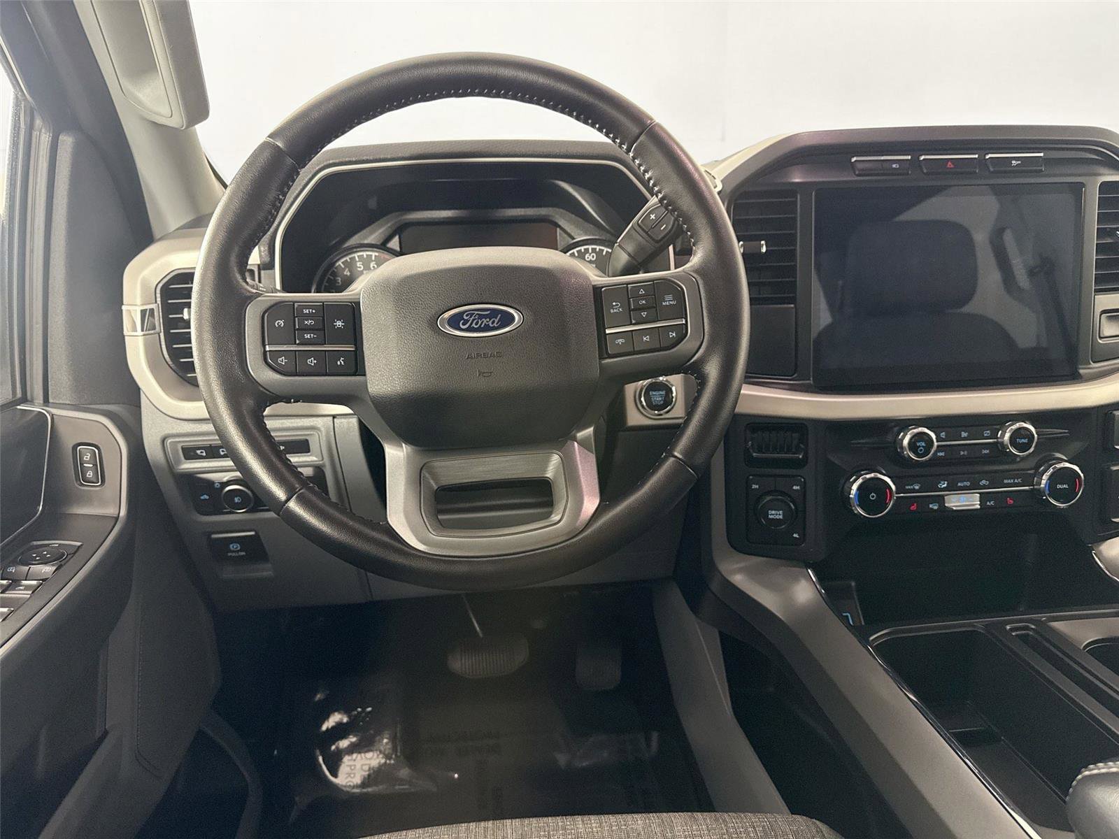 Used 2022 Ford F150 XLT w/ Equipment Group 302A High AWD/4WD image 30