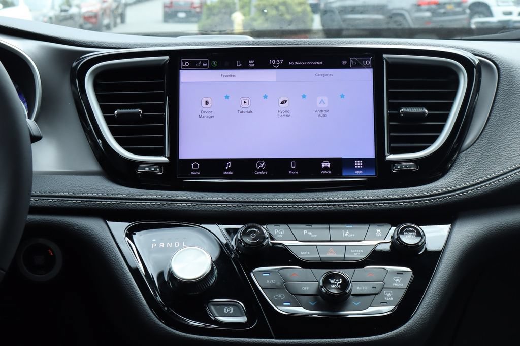 Used 2025 Chrysler Pacifica Select FWD image 28