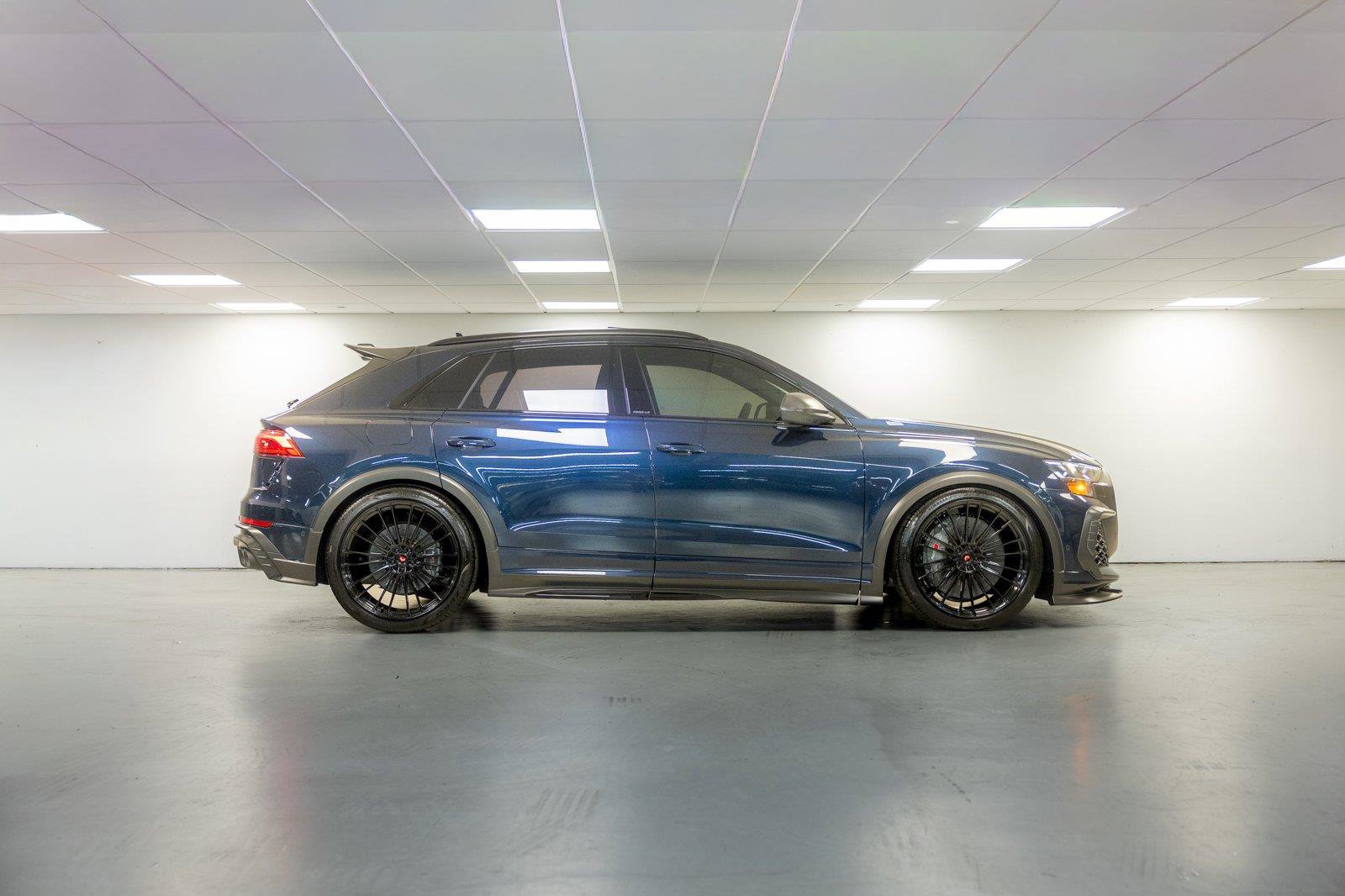 Used 2025 Audi RS Q8 performance image 48