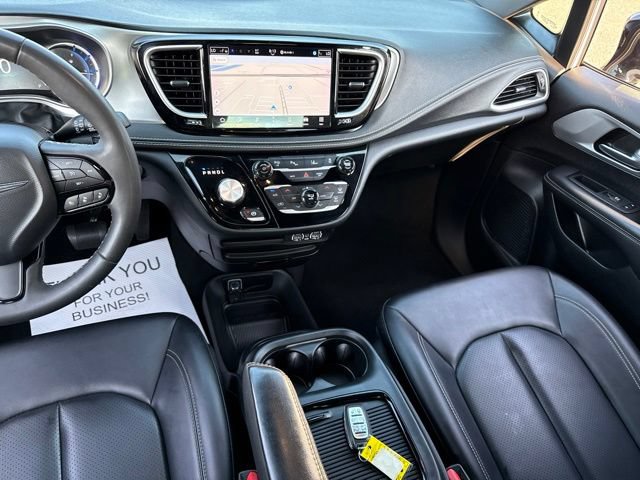 Used 2024 Chrysler Pacifica Limited FWD image 31