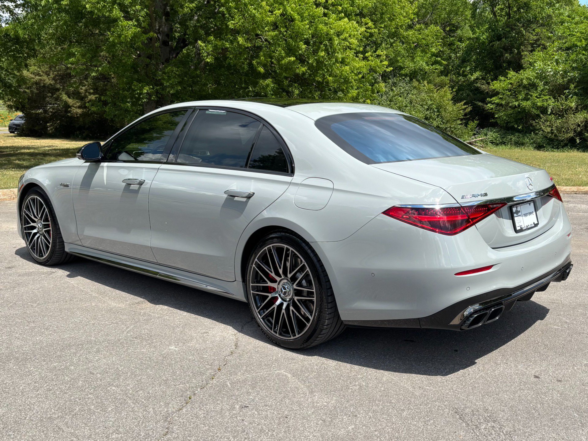 Used 2024 Mercedes-Benz S 63 AMG S image 4