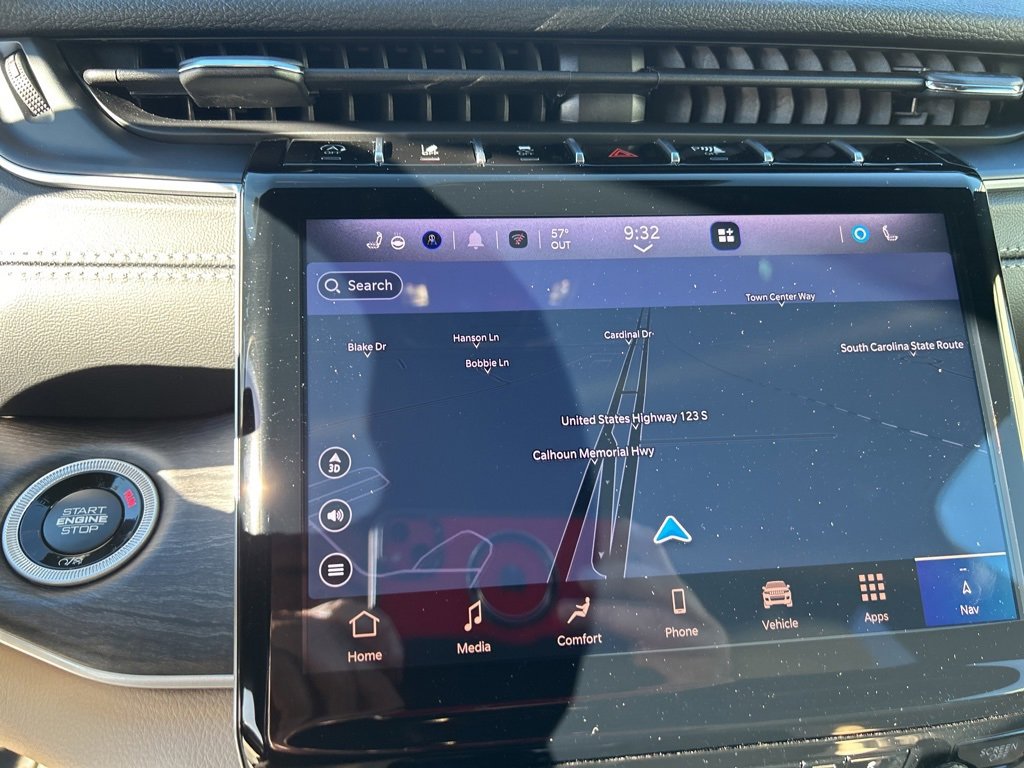 New 2025 Jeep Grand Cherokee L Limited image 14