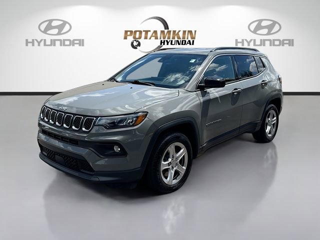 Used 2023 Jeep Compass Latitude w/ Convenience Group