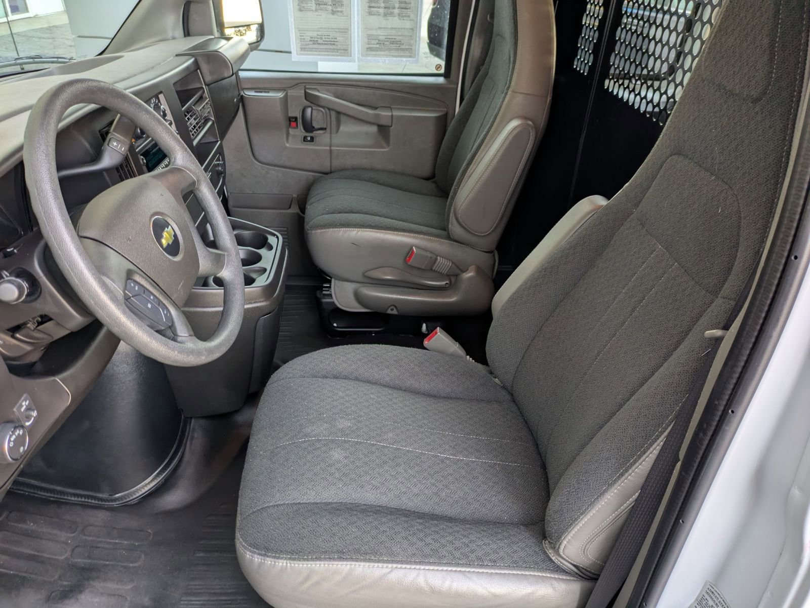 Used 2024 Chevrolet Express 2500 w/ Driver Convenience Package RWD image 22