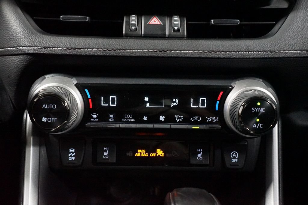 Used 2023 Toyota RAV4 XLE Premium FWD image 10