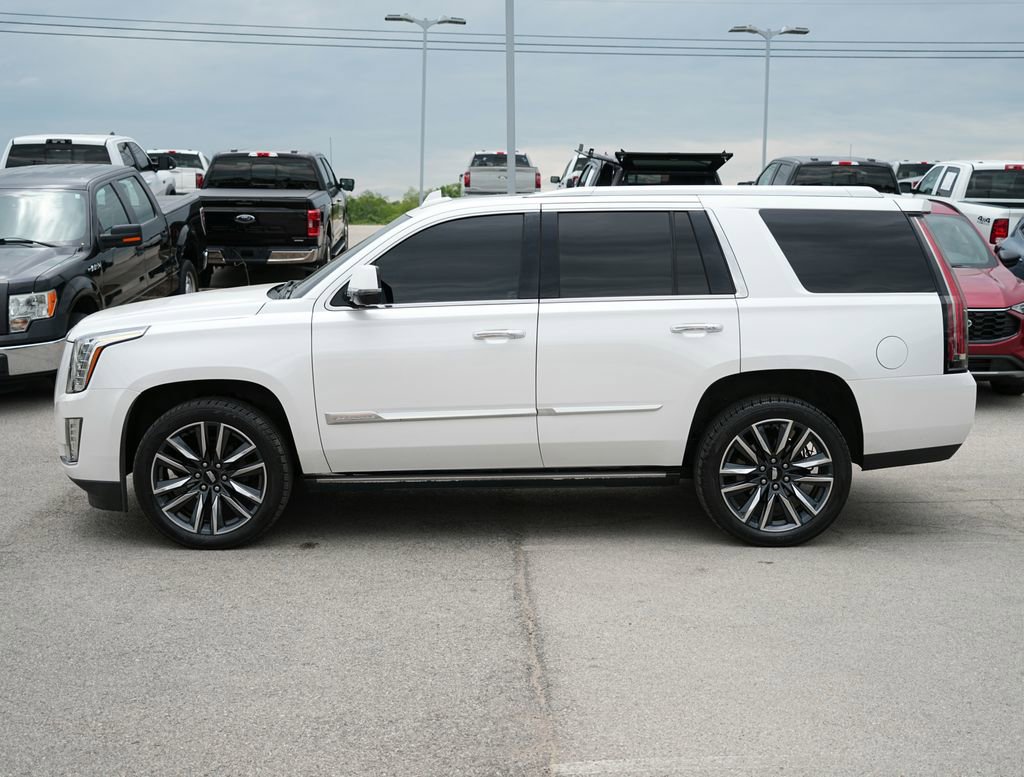 Used 2016 Cadillac Escalade Premium AWD/4WD image 8