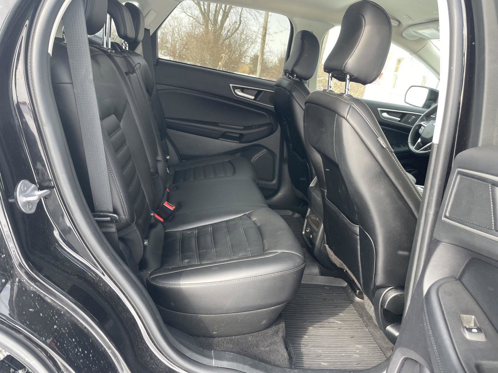 Used 2022 Ford Edge SEL w/ Convenience Package image 26