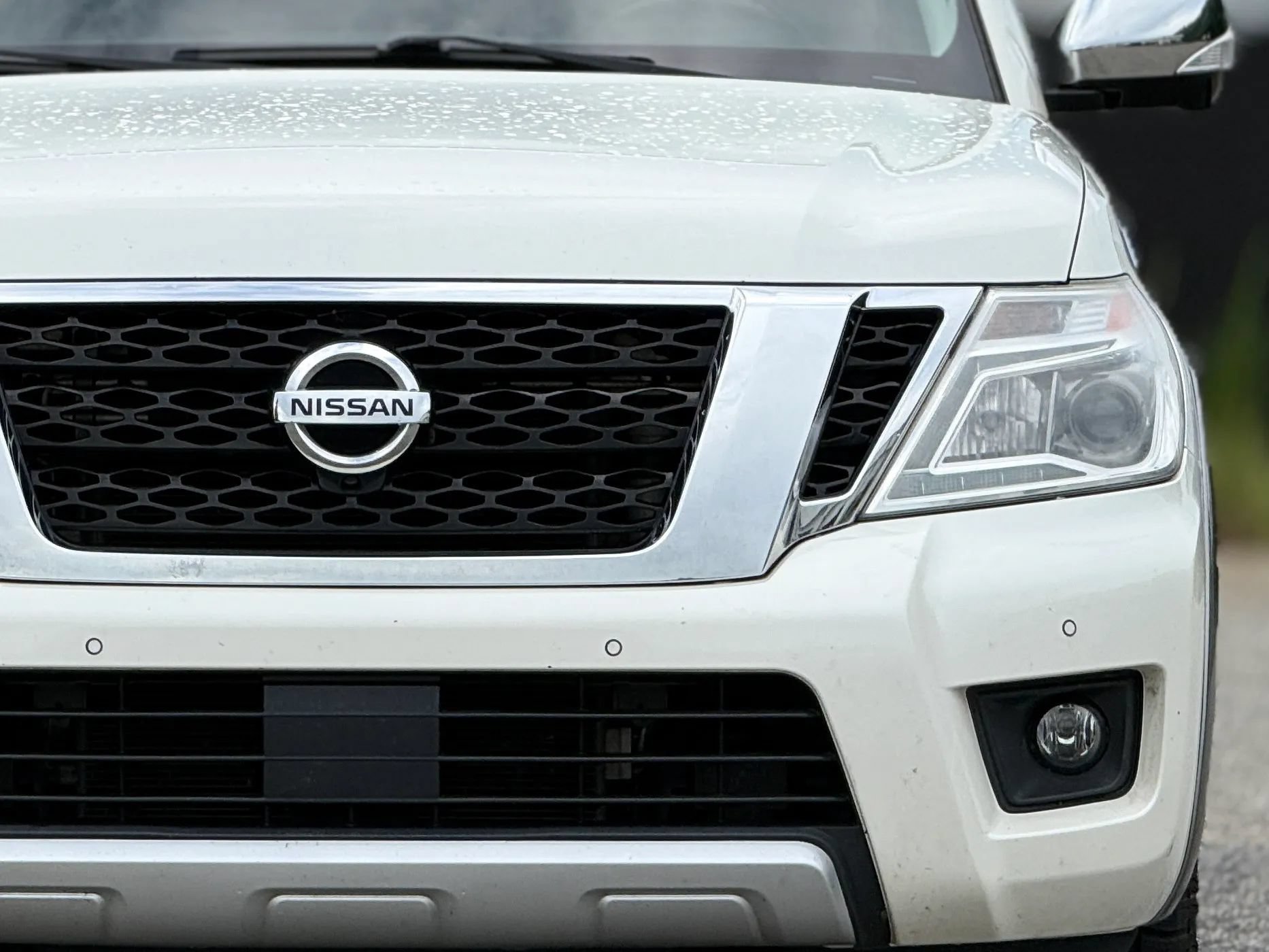 Used 2017 Nissan Armada Platinum RWD image 12