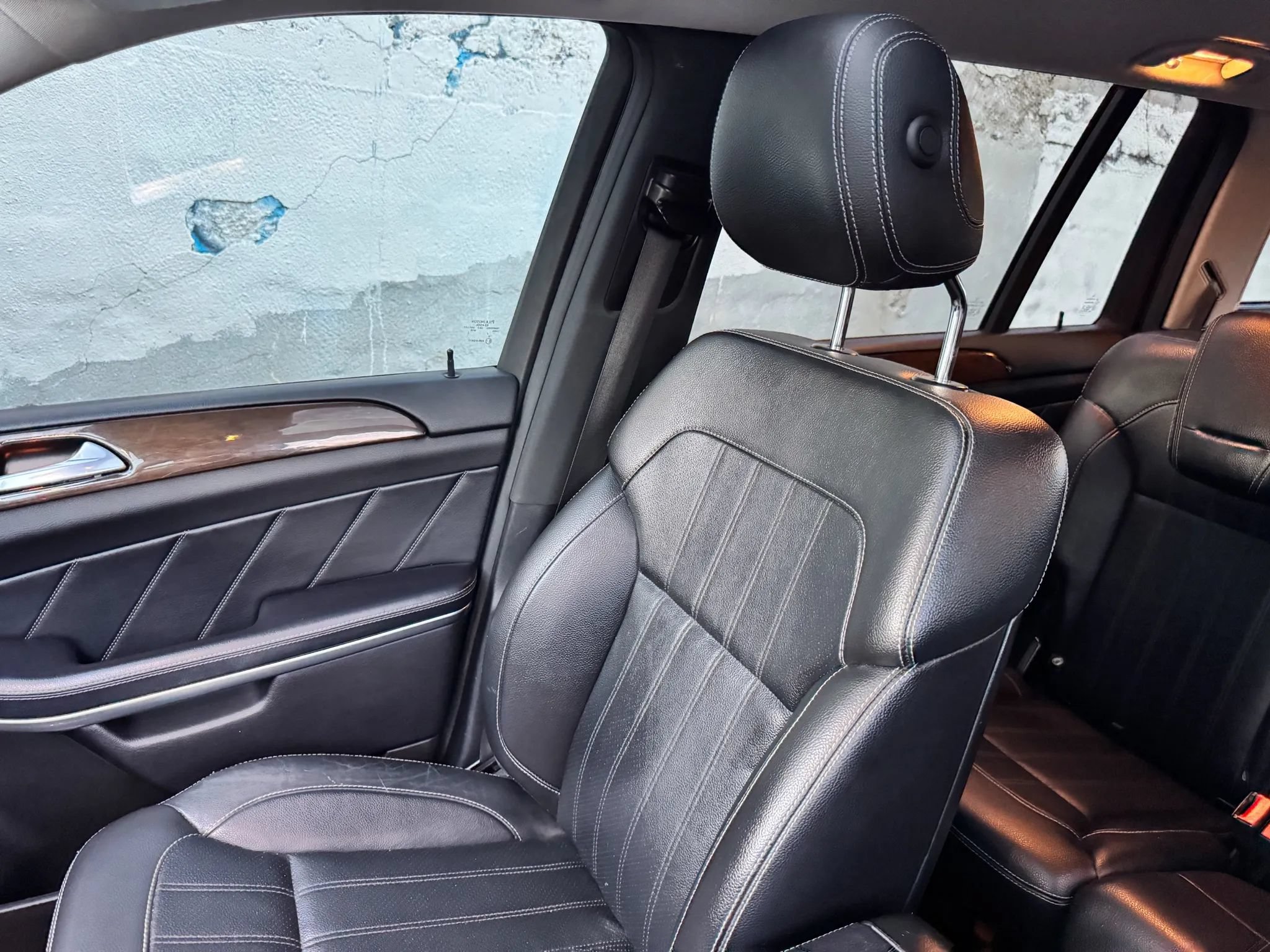 Used 2014 Mercedes-Benz GL 450 4MATIC image 16