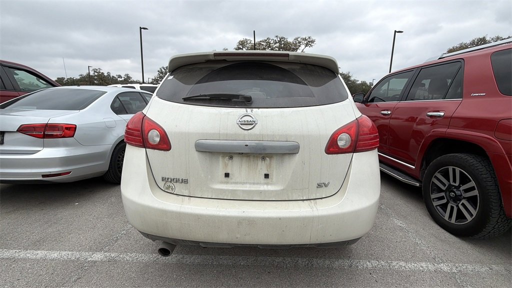 Used 2011 Nissan Rogue SV image 4