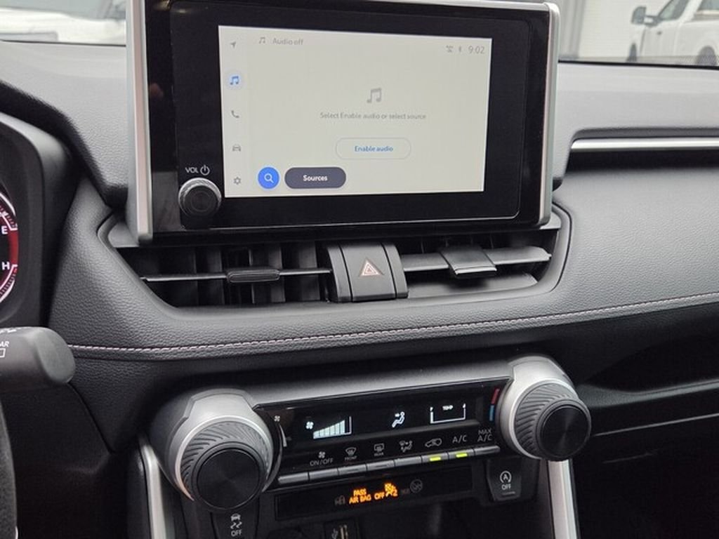 Used 2024 Toyota RAV4 LE FWD image 22