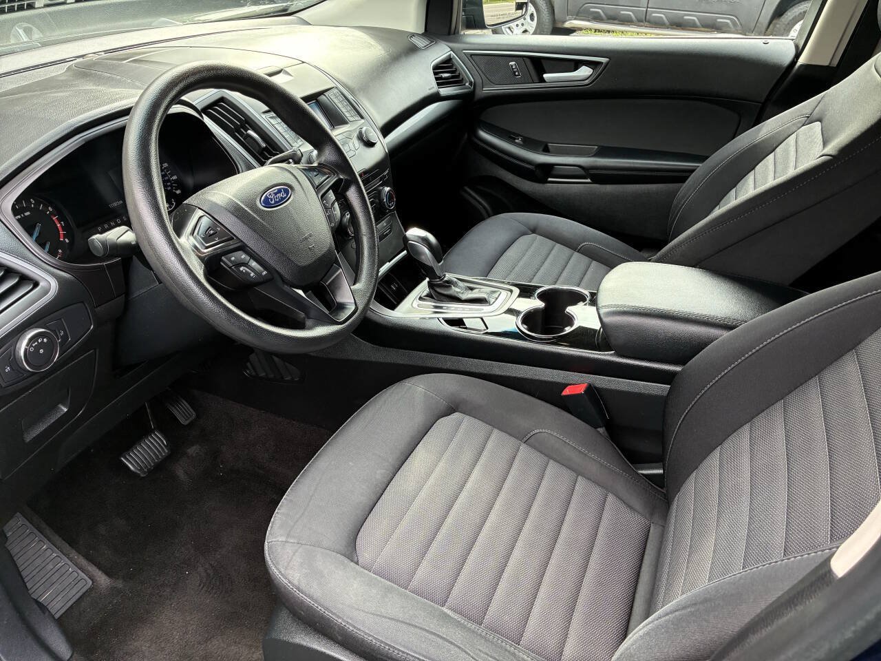 Used 2016 Ford Edge SE FWD image 15