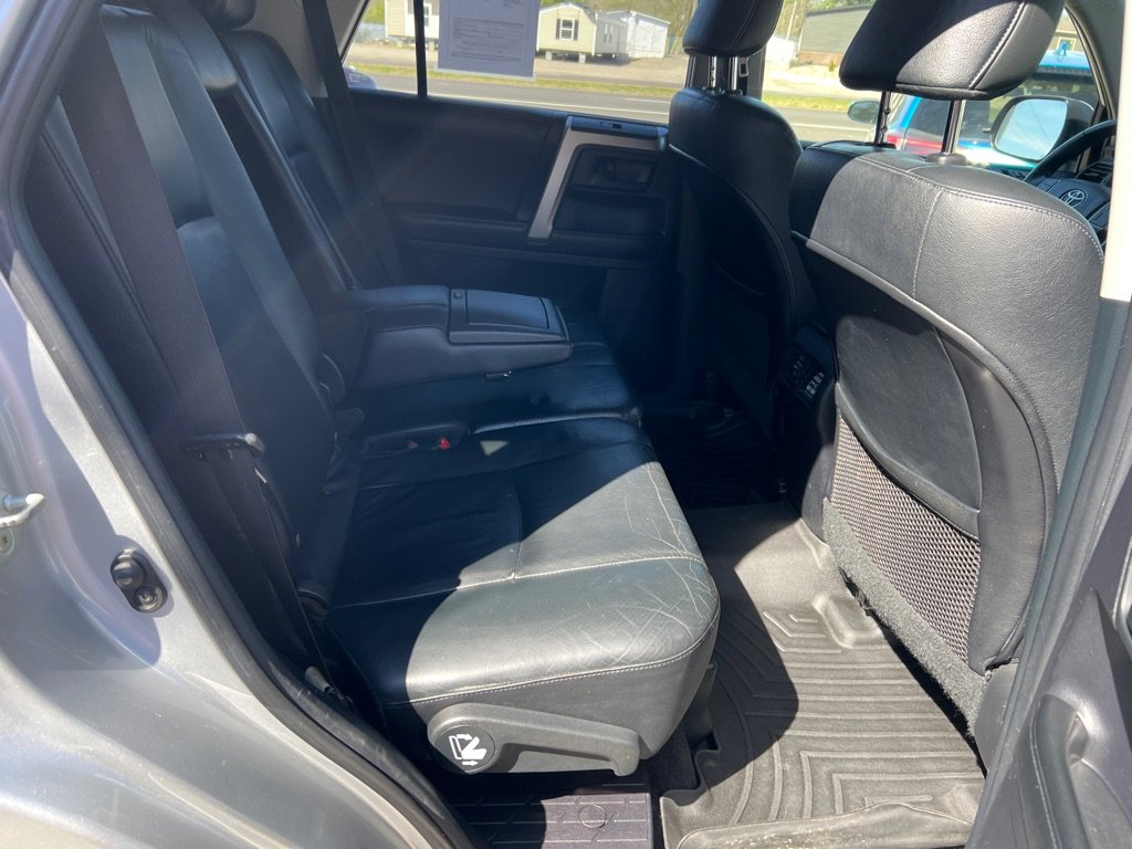 Used 2013 Toyota 4Runner Limited image 13