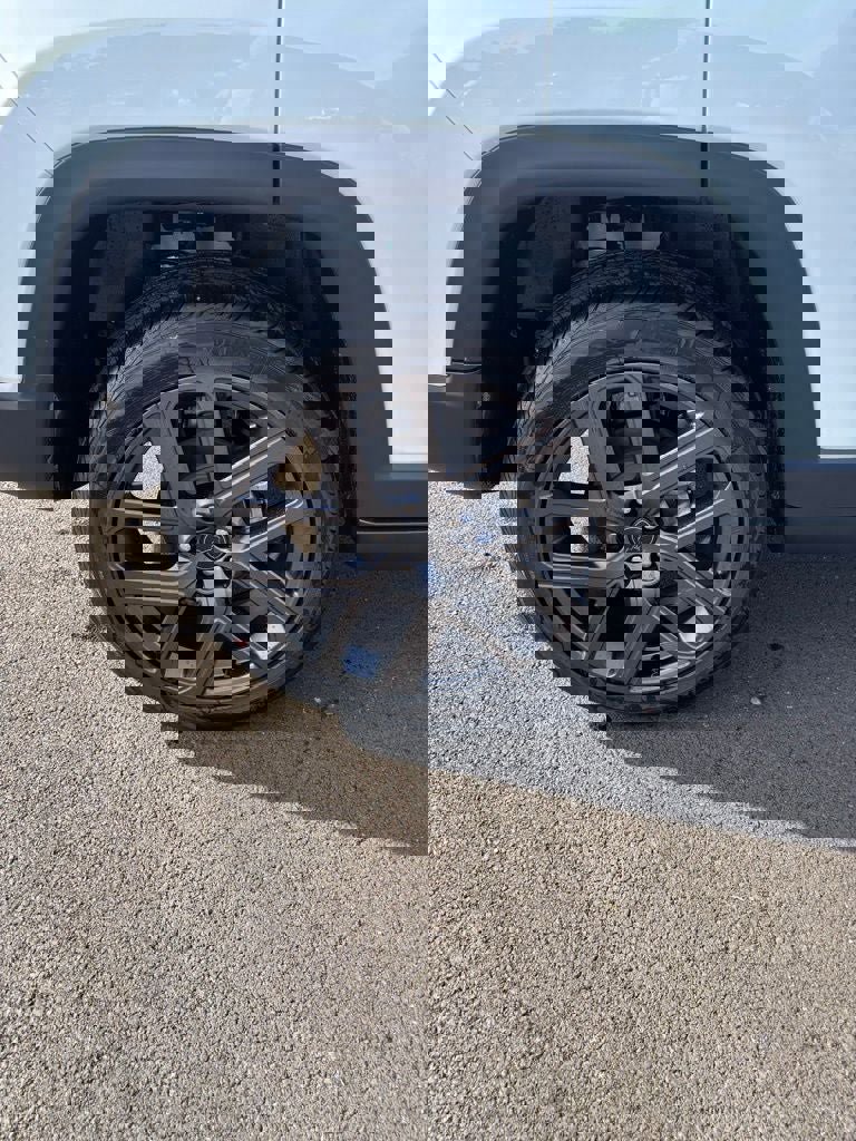 New 2026 Jeep Compass Limited image 21