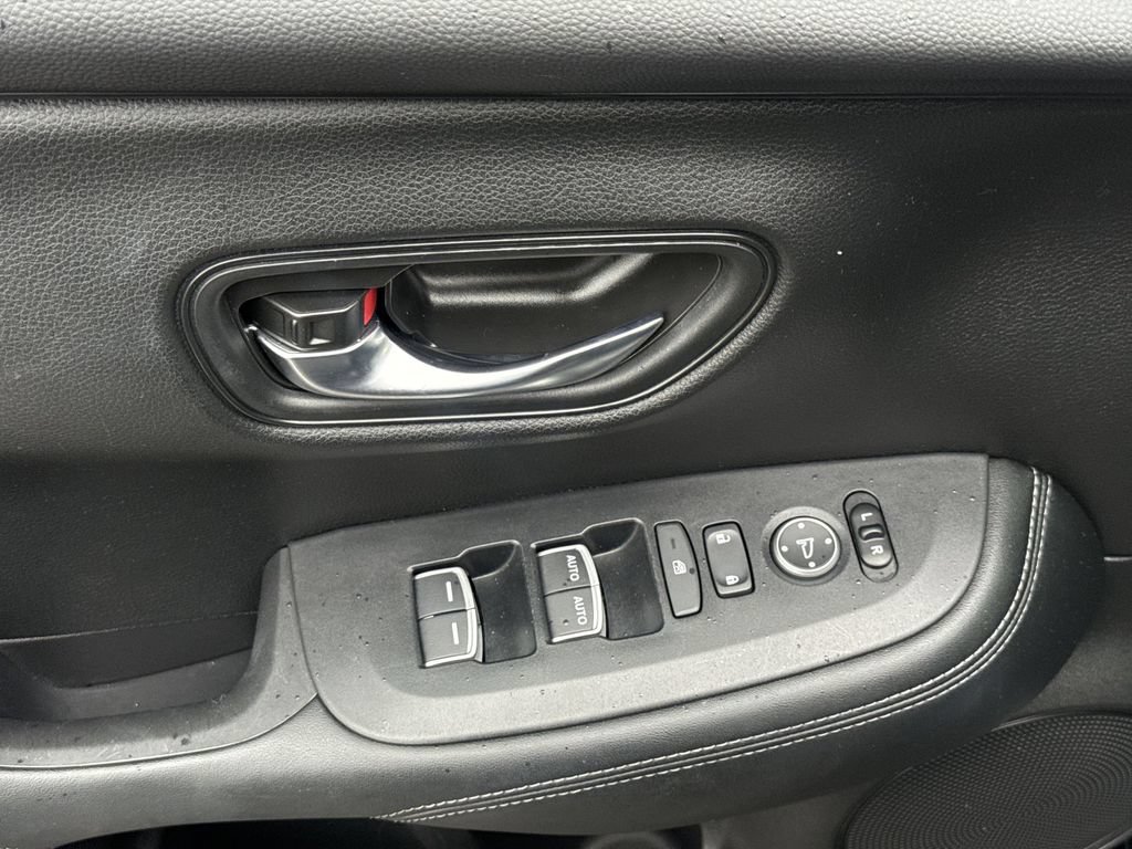 Certified 2023 Honda HR-V EX-L image 15