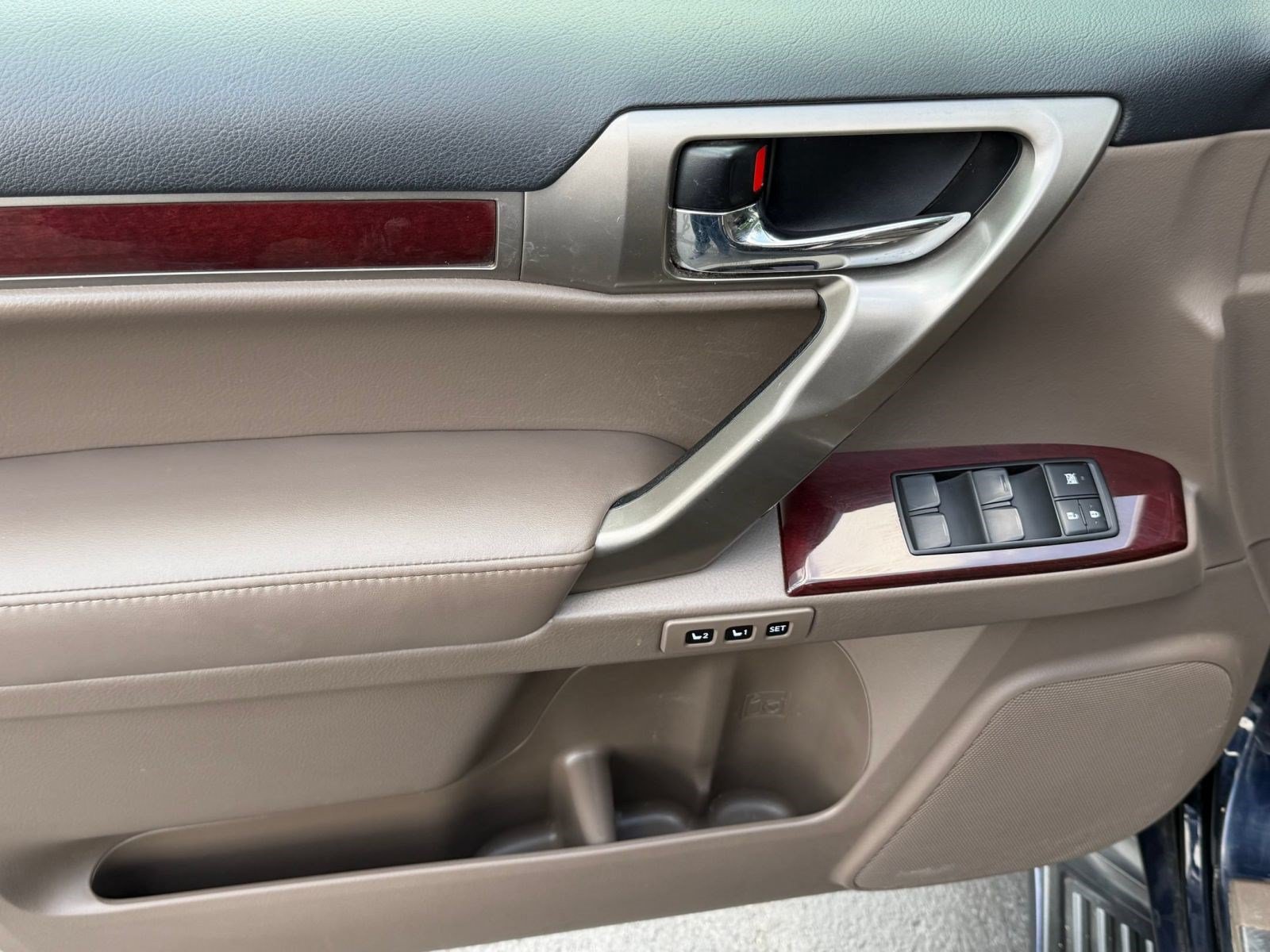 Used 2019 Lexus GX 460 Premium AWD/4WD image 13
