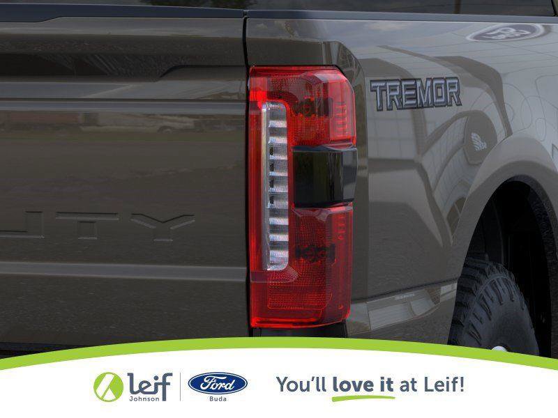 Used 2026 Ford F250 Lariat w/ Tremor Off-Road Package AWD/4WD image 36