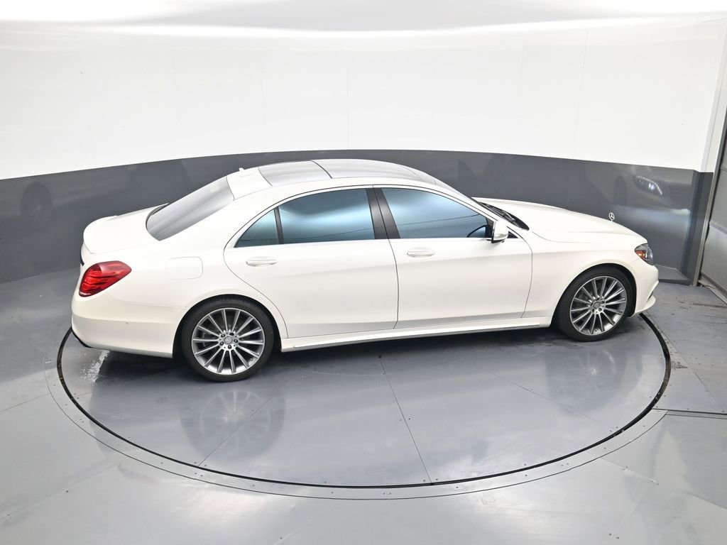 Used 2016 Mercedes-Benz S 550 Sedan image 32