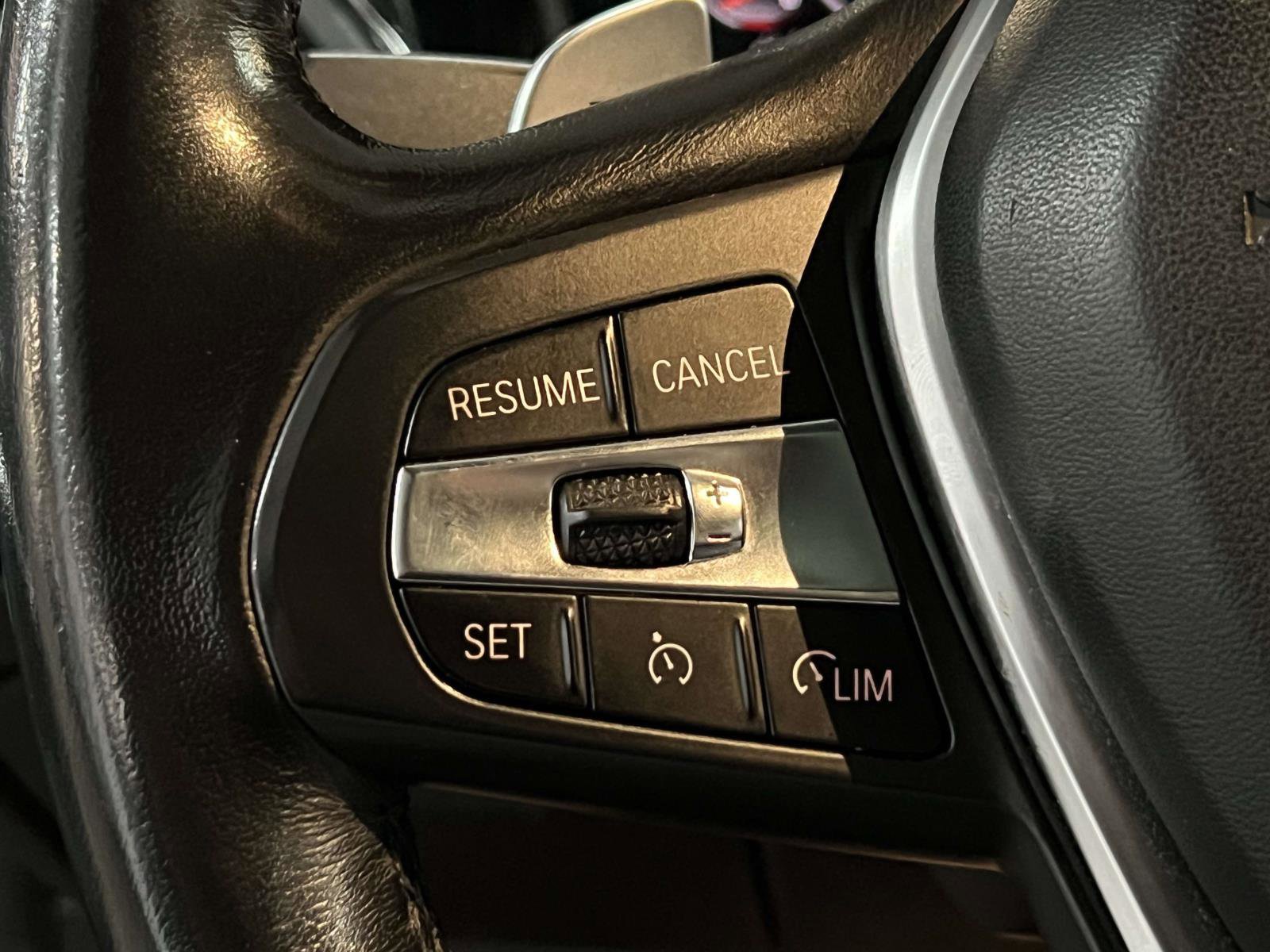 Used 2019 BMW 330i xDrive Sedan w/ Premium Package image 20