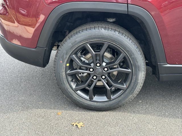 New 2025 Jeep Grand Cherokee Limited w/ Trailer Tow Package image 19