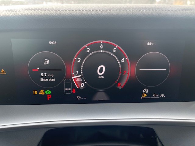 New 2025 Volkswagen Tiguan SE R-Line image 14